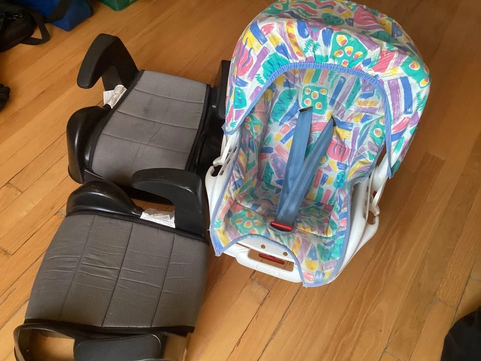 Baby booster car seat $13 each - photo 4