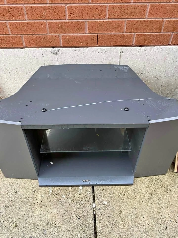 SONY T V Stands