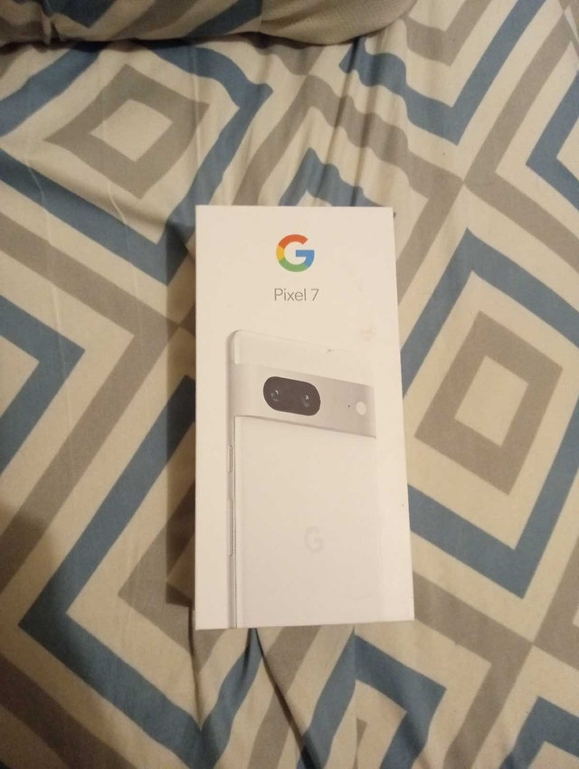 Brand new Google Pixel 7
