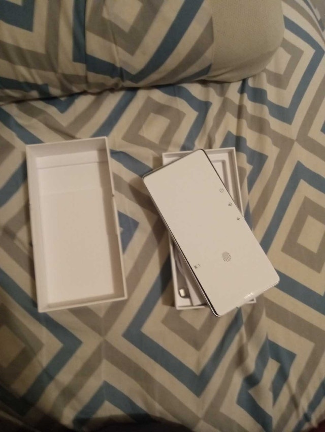 Brand new Google Pixel 7 - photo 2