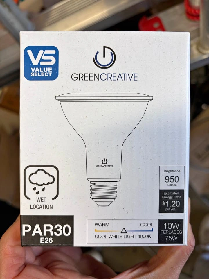 Brand New Light Bulbs - 40 Count