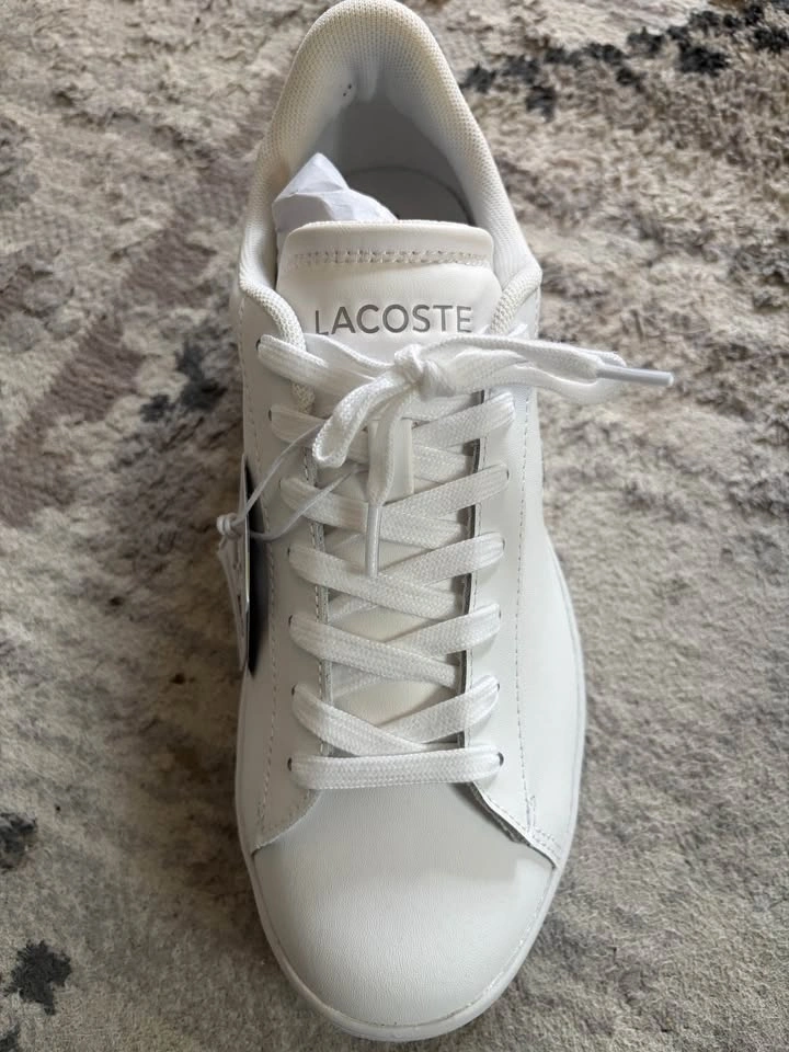 Lacoste Shoes Size 8 - photo 2