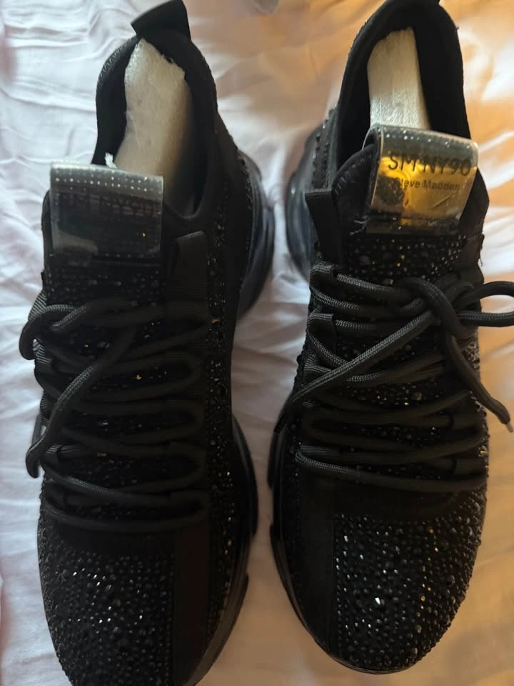 Steve Madden Black Rhinestone Sneakers - New, Size 10 - photo 5