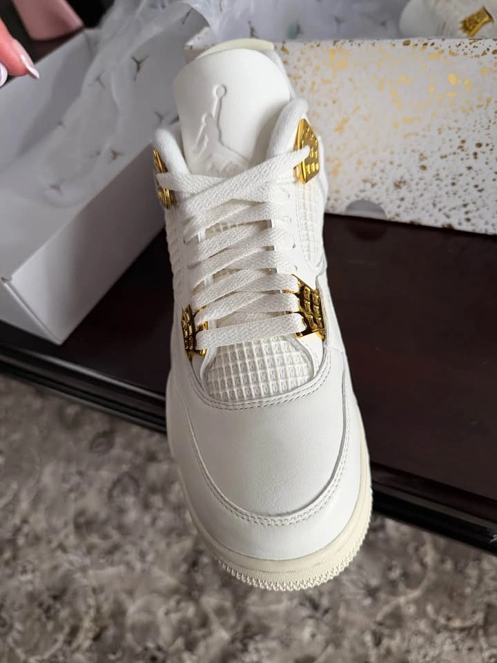 Jordan 4 Retro - photo 5