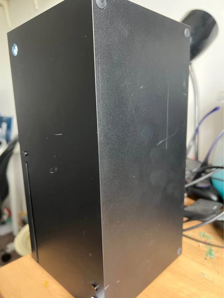 Xbox Series X - photo 2