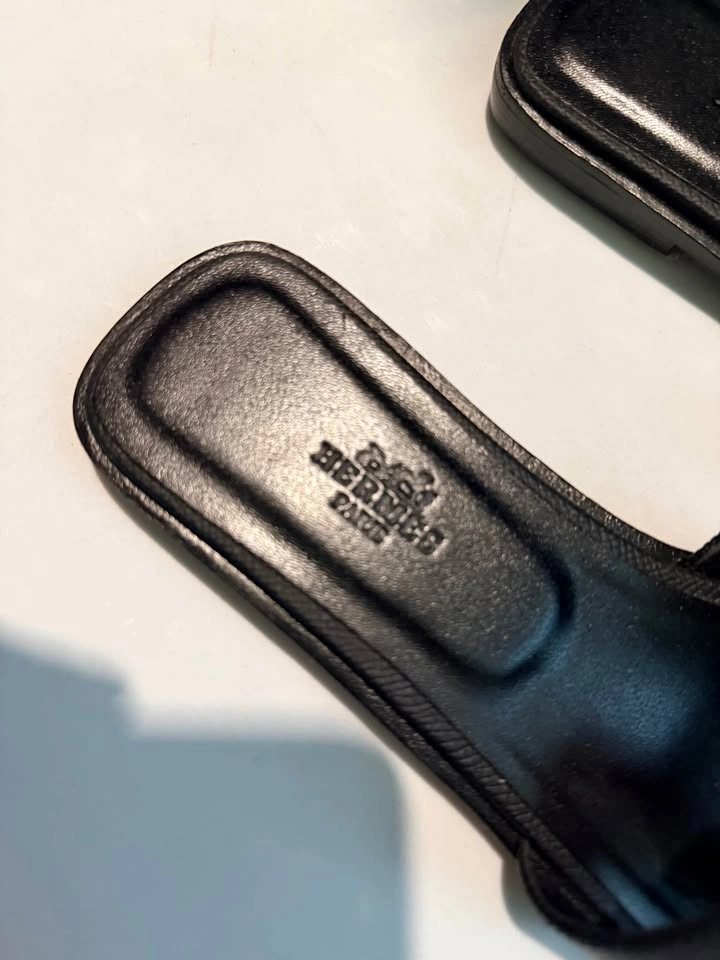 HERMES sandals - photo 2