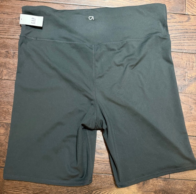 GapFit Bike Shorts - photo 2