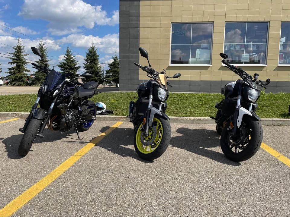 2017 Yamaha FZ-07 Motorcycle - photo 4