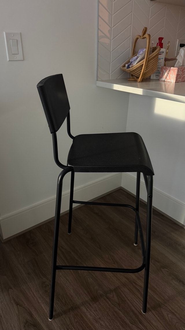 Ikea Black Bar Stools, Stackable - photo 2
