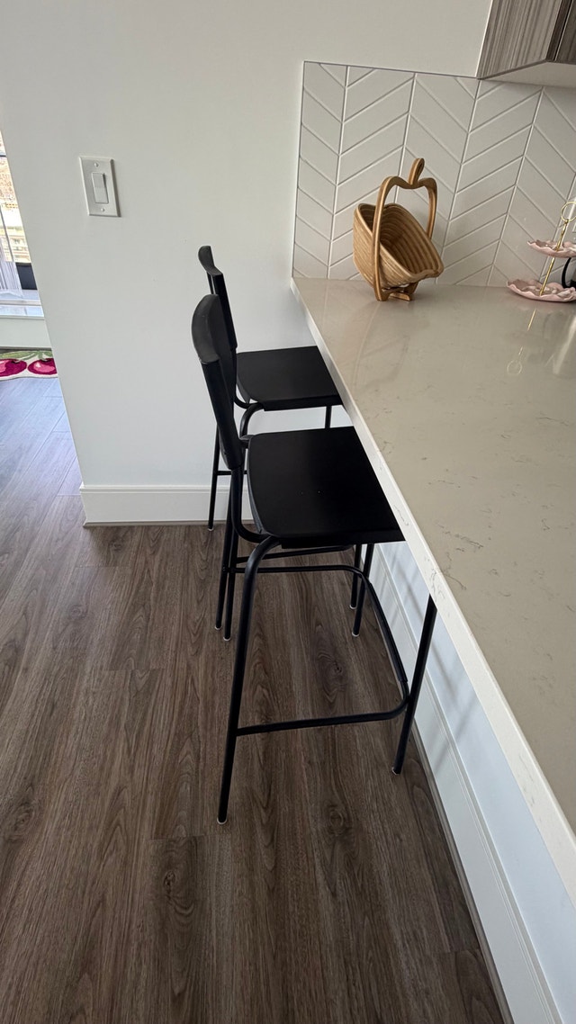 Ikea Black Bar Stools, Stackable - photo 4