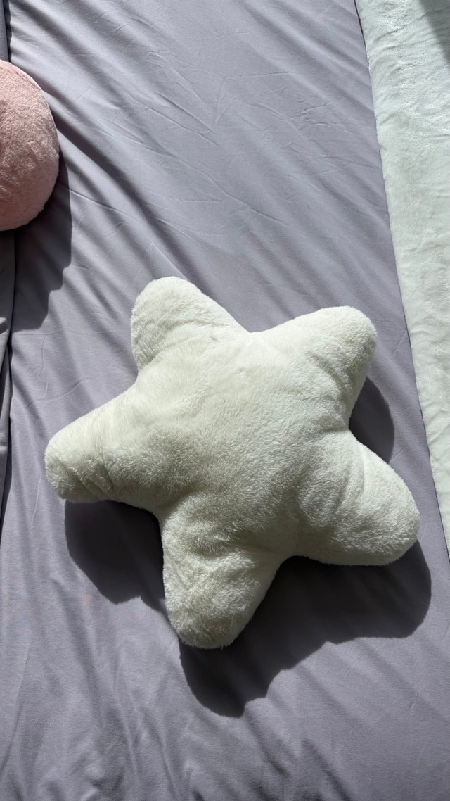 flower, heart star throw pillow - photo 2