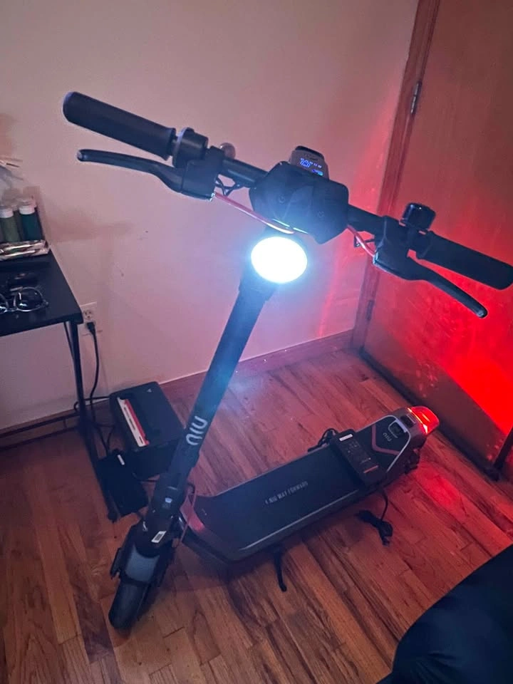 NIU Electric Scooter KQi3 Max - photo 2