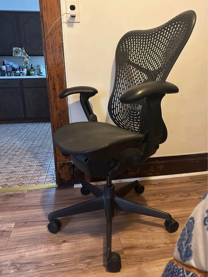 Herman Miller Office Chair - photo 5