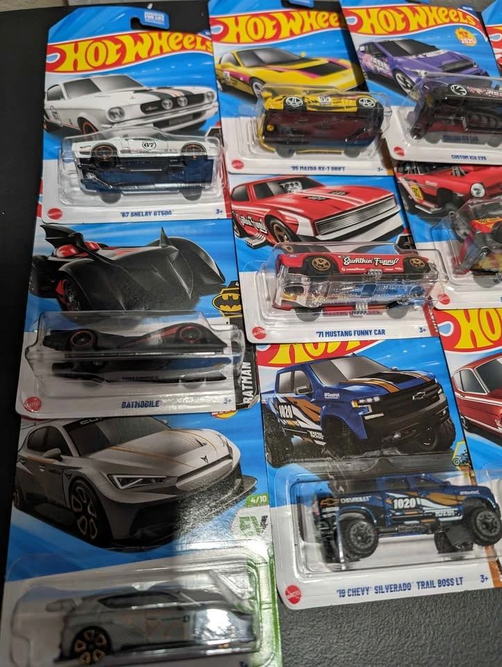 Hot wheels - photo 4