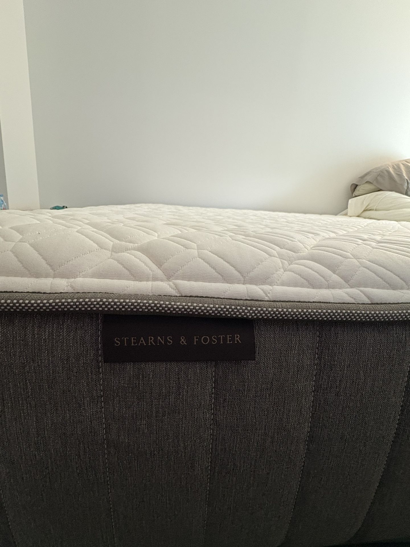 King Mattress by Stearns & Foster Estate Collection - photo 5