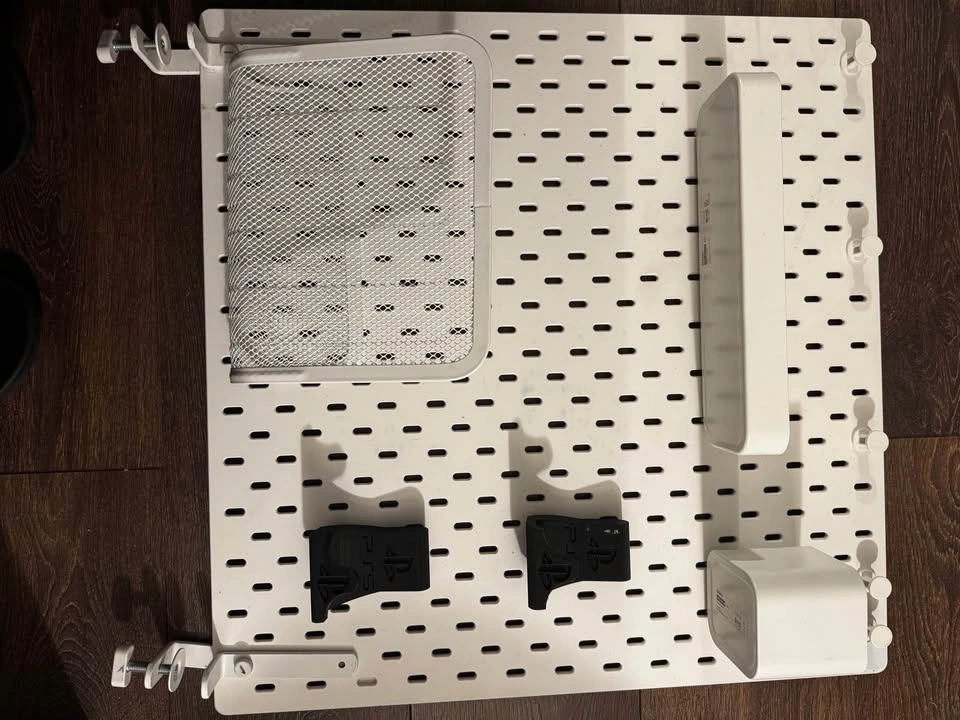 IKEA SKÅDIS Pegboard 22x22" w/ Accessories - photo 2