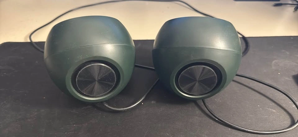 Creative Pebble Pro USB-C Bluetooth Speakers RGB - photo 3