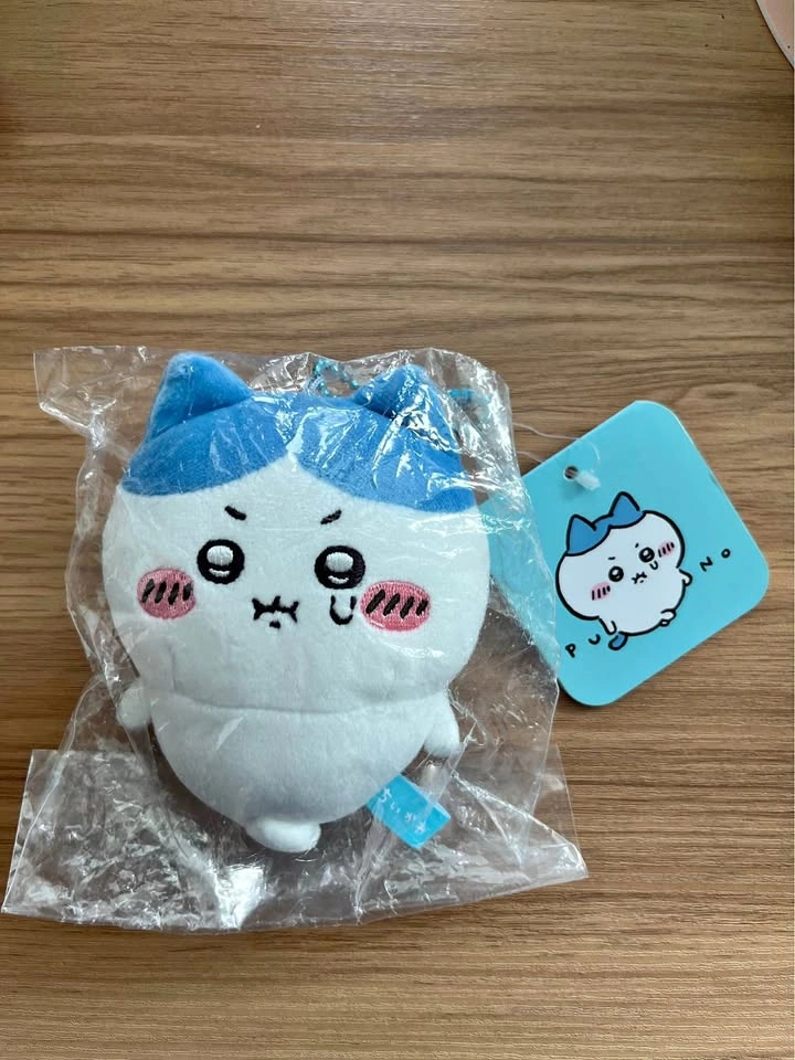 Brand new Chiikawa plushie keychain charm