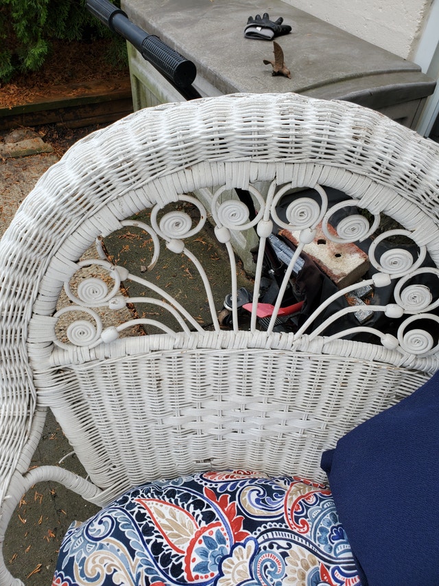 3pce Wicker Set with cushions - photo 4