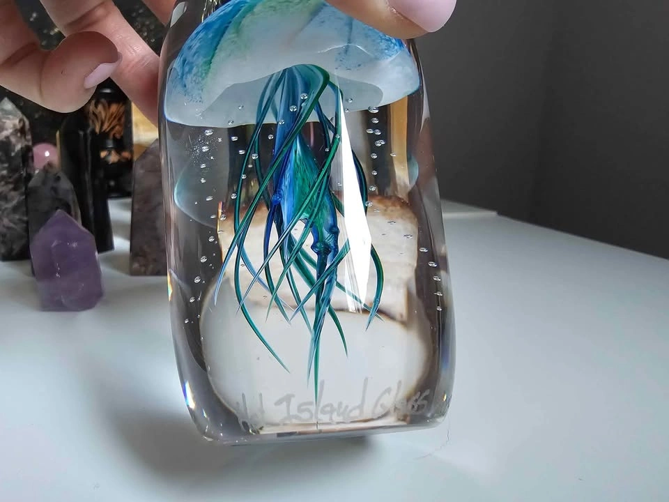 Hot Island Glass Blue/Green Jellyfish 🪼 2009 Edition Maui - photo 3