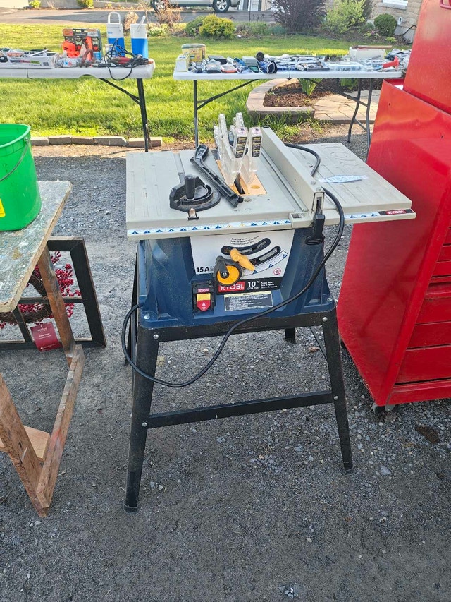 Ryobi 10-inch Table Saw with Accessories