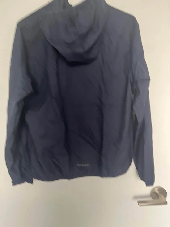 $8 Uniqlo Navy wind blazer kid160/ women S - photo 3
