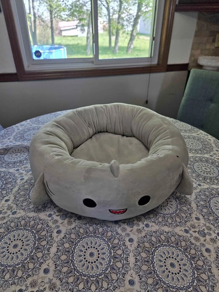 Squishmallow Shark Pet Bed