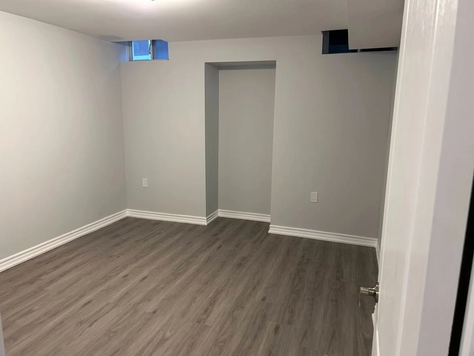 2 Beds 1 Bath Apartment - photo 3