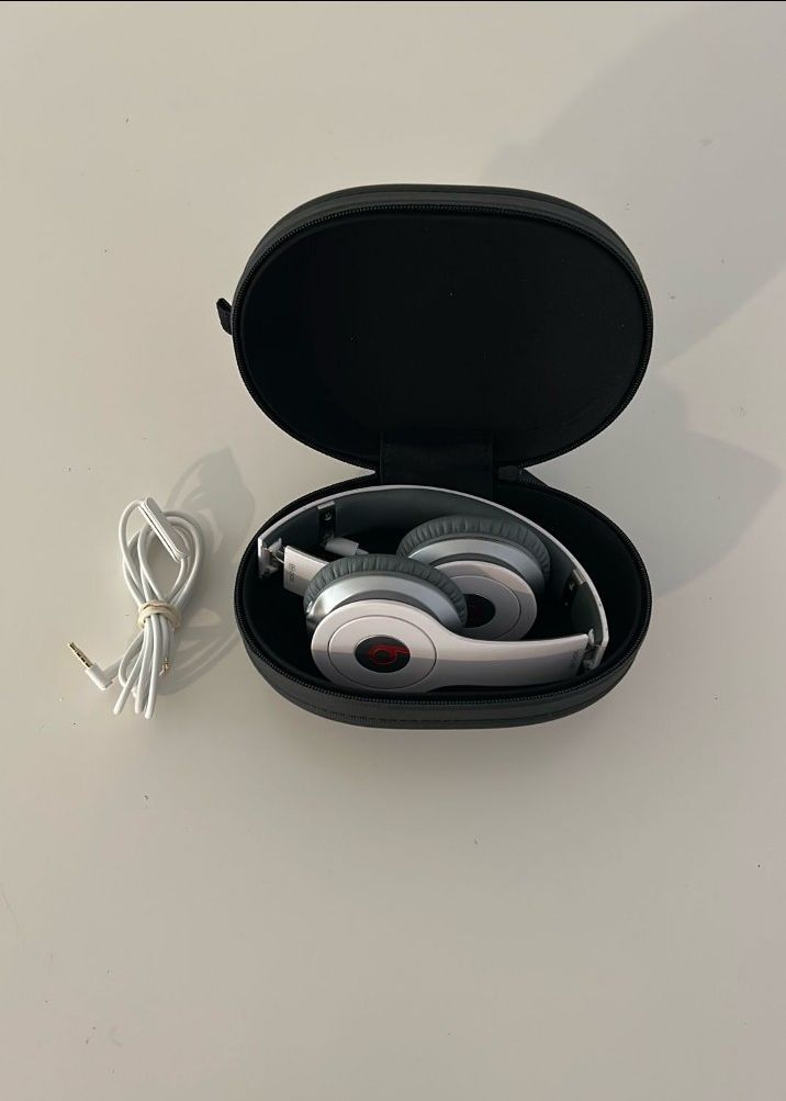 Beats Solo HD On-Ear Headphones