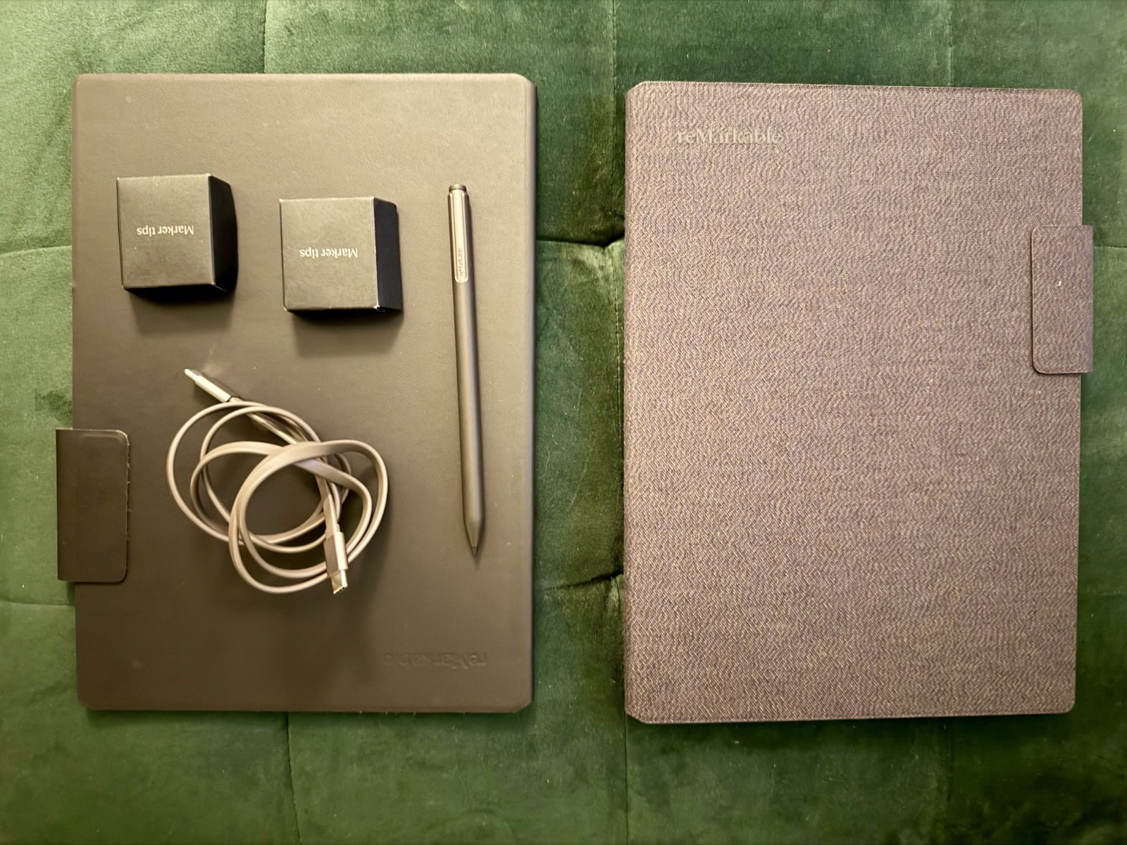 Remarkable Paper Pro Tablet w/ Folios & Nibs - photo 2