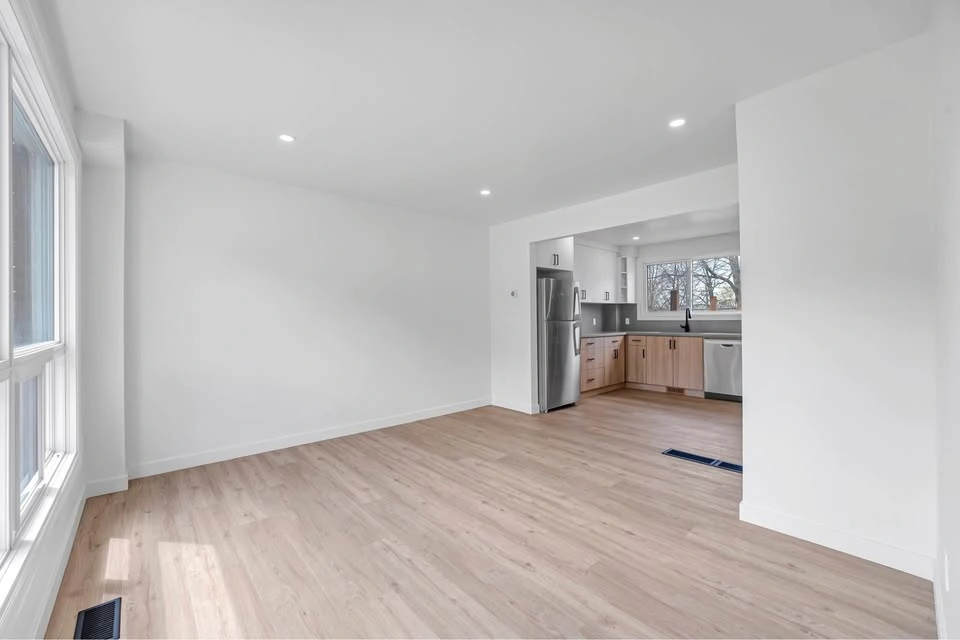 3 Beds 2 Baths Townhouse for Rent in Cambridge - photo 5