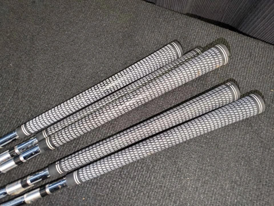 Used Tommy Armour Golf Irons Set 6, 7, 8, 9 & PW - photo 2