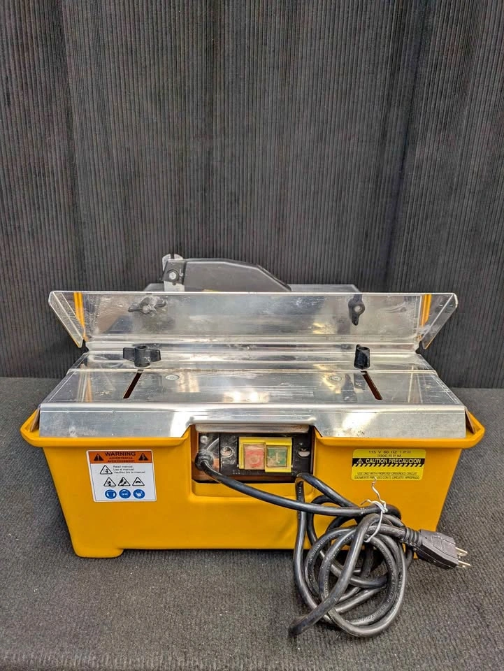FELKER FTS-70 Tile Saw