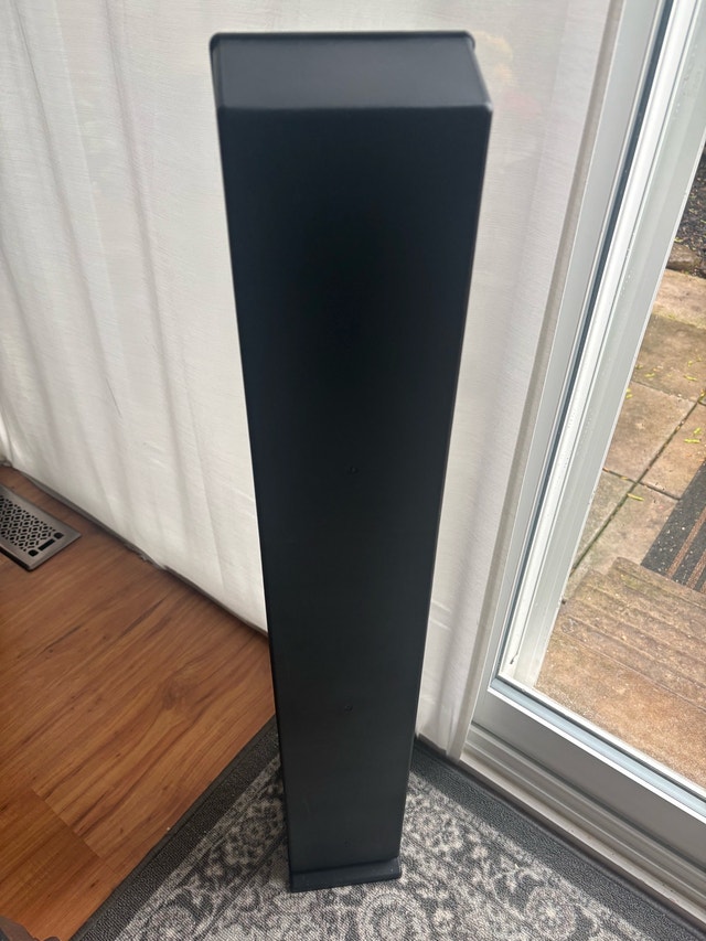 Vintage Laserline CD Storage Tower – Holds 60 CDs. - photo 2