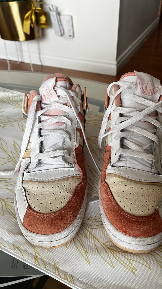 Adidas Shoes US 8.5 - photo 3