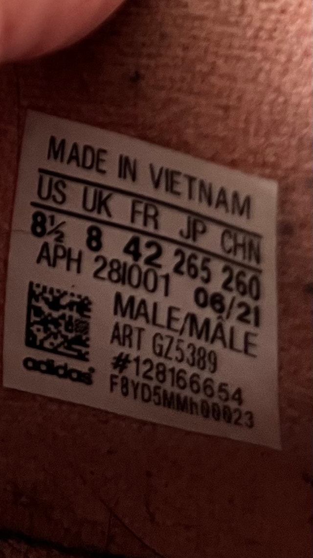 Adidas Shoes US 8.5 - photo 4