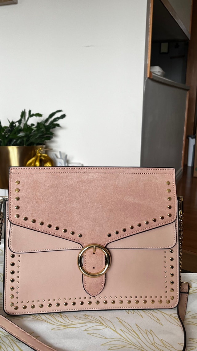 Handbag used a few times
