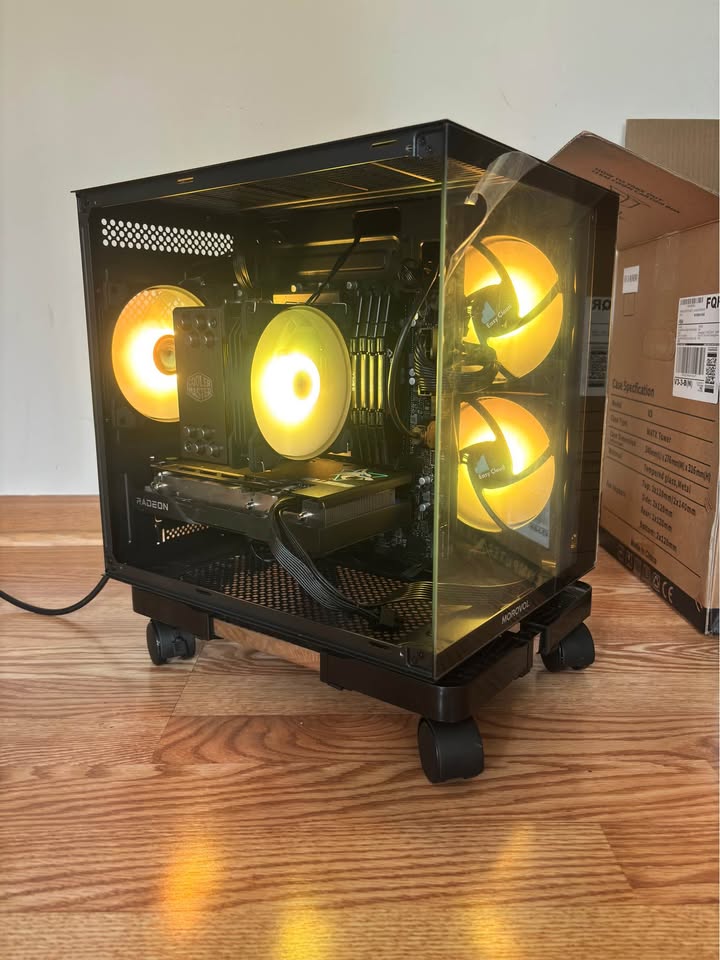 i5 12600K | Hell Hound XT - Gaming PC like NEW! - photo 2