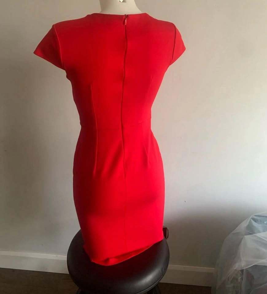 Red Fitted Short-Sleeve Dress with Gold Trim - photo 2