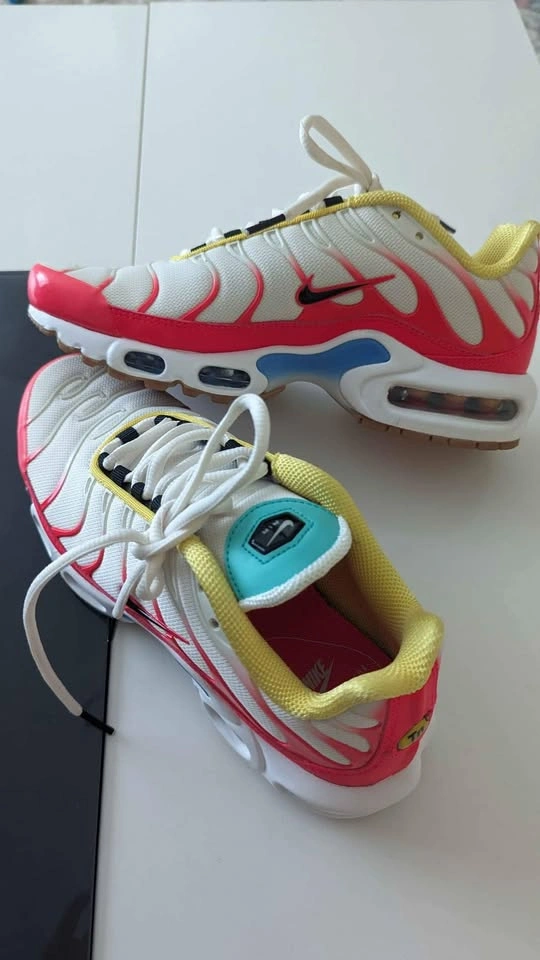Nike Air Max Plus Womans Shoes - photo 3
