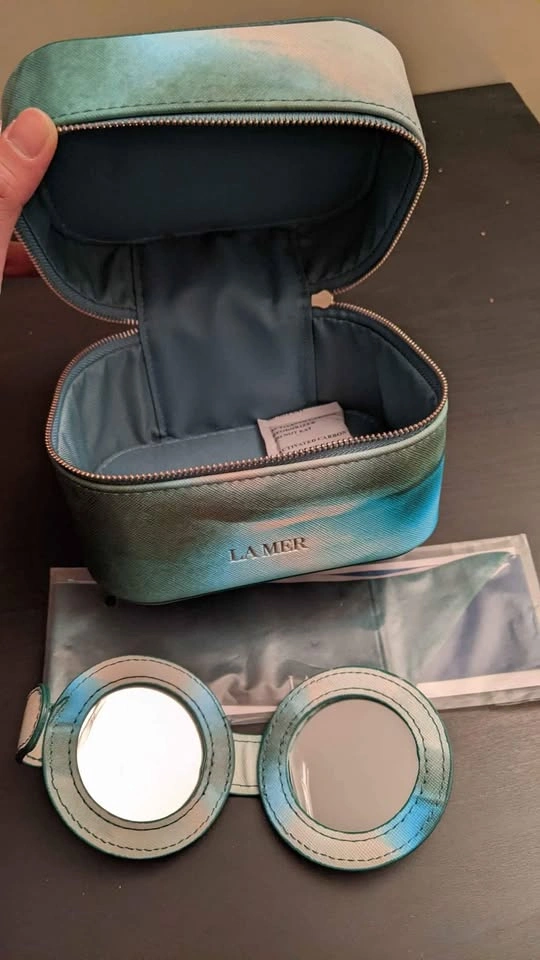BRAND NEW La Mer Makeup Bag Set - photo 4