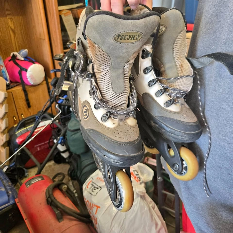 Mens Rollerblades