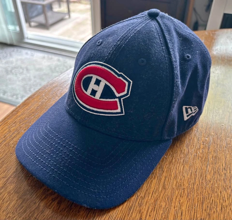 Men’s L-XL NHL Montreal Canadiens New Era Cap - Navy Blue