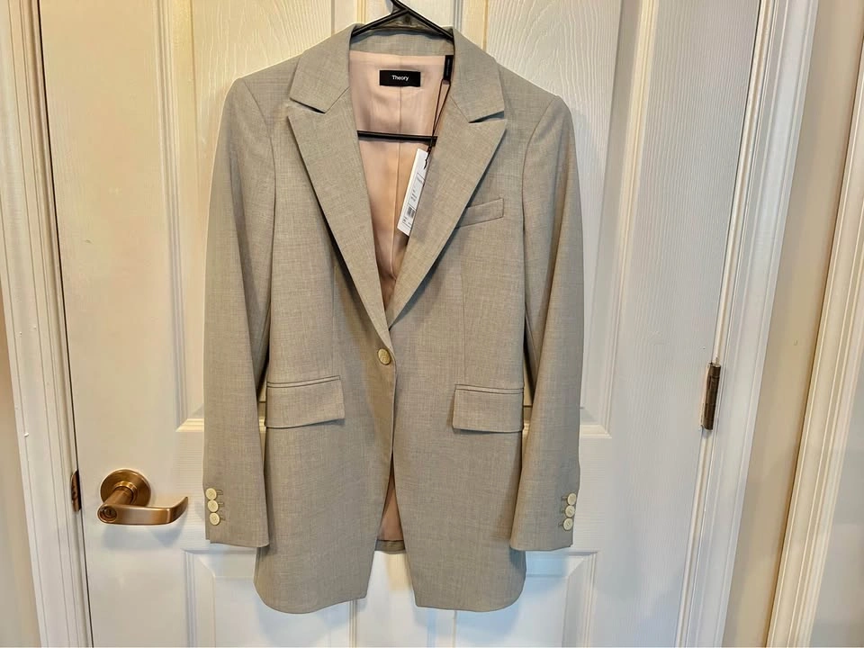 Theory Etiennette Blazer in Good Wool - photo 2