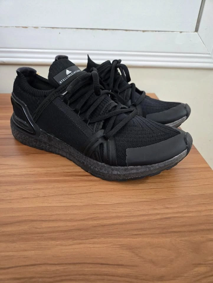 Adidas UltraBoost 20 x Stella McCartney Low Triple Black W - HP3 - photo 2