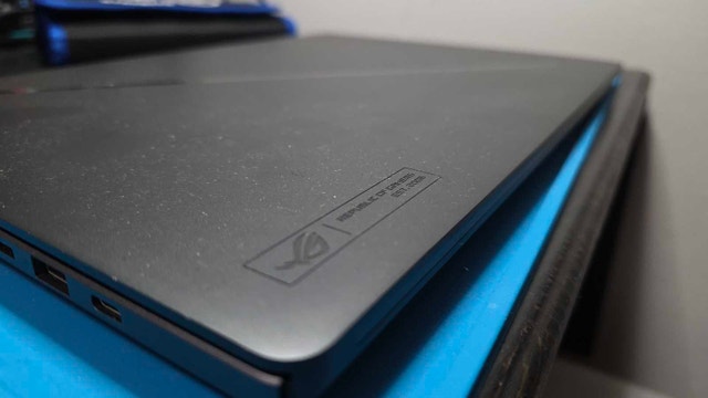 ASUS ROG Zephyrus G16 (2024) OLED | Ultra 9 185H | RTX 4070