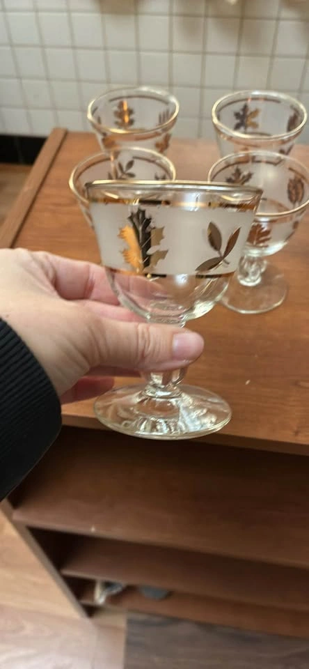 Vintage champagne glasses - photo 3