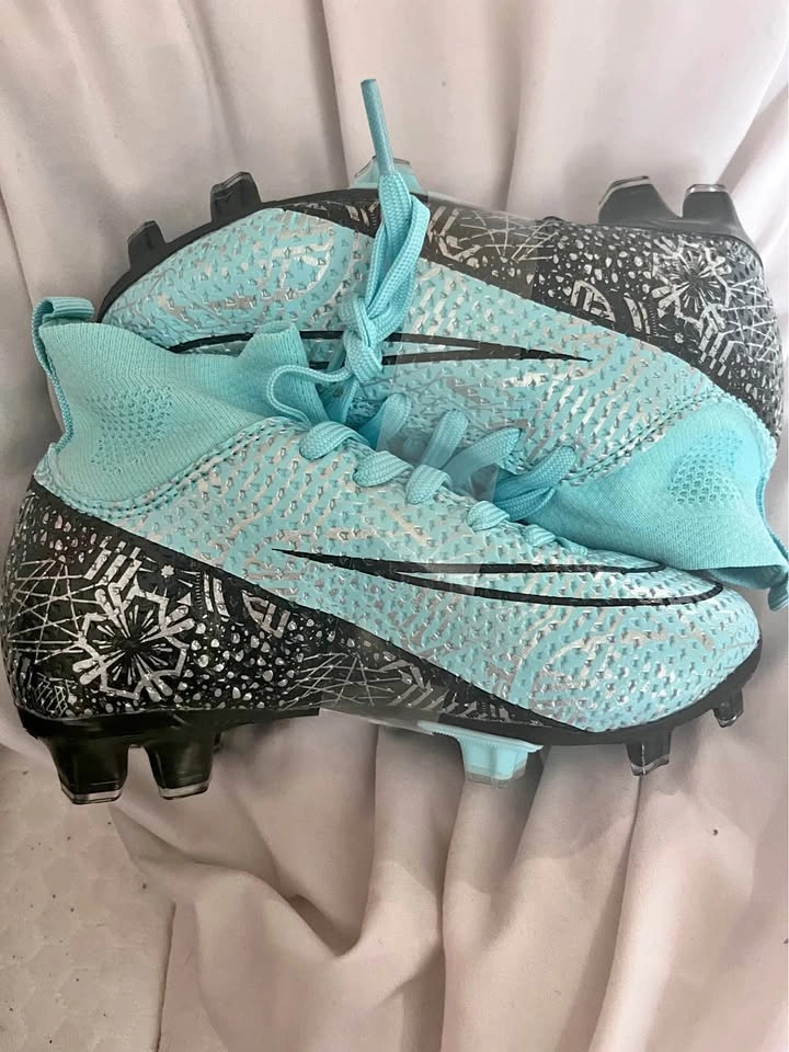 Little kids soccer cleats