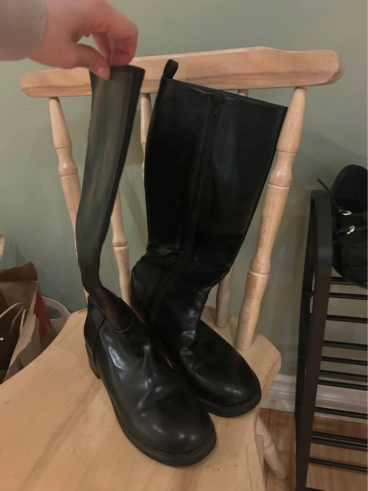 Black Tall Boots - photo 2