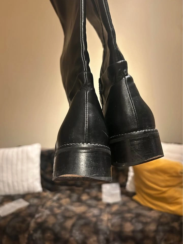 Black Tall Boots - photo 3